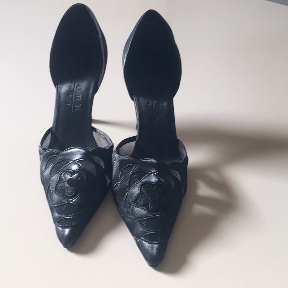 Shoes - Picture 2 of 3